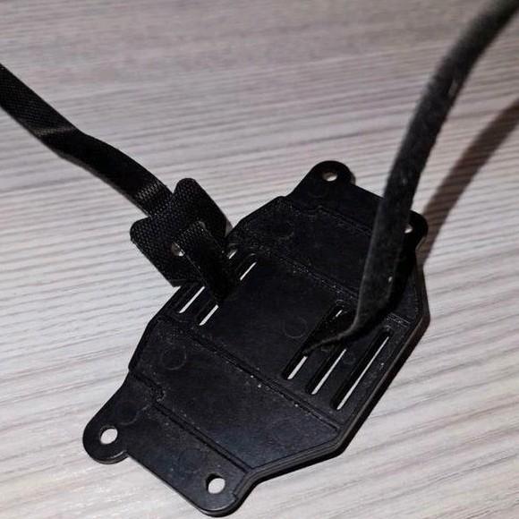 Plaque batterie + sangles Traxxas TRX8223 – TRX-4 / TRX-6, Hobby & Loisirs créatifs, Modélisme | Radiocommandé & Téléguidé | Voitures