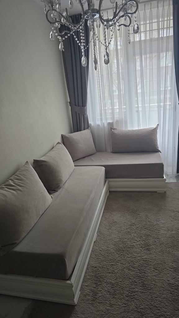 Sedari voor in de keuken of kleine kamer, Huis en Inrichting, Zetels | Complete zithoeken, Gebruikt, Hout, Ophalen