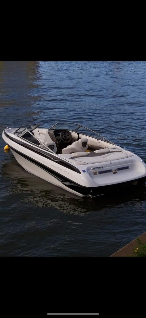 **CROWNLINE 180 BR INCL TRAILER**, Watersport en Boten, Speedboten, Zo goed als nieuw, 3 tot 6 meter, Benzine, 120 tot 200 pk