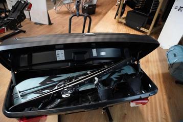 Thule acros L te huur (extra ruimte voor skireis)  beschikbaar voor biedingen