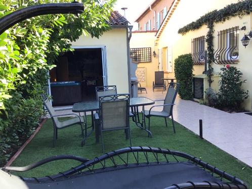 Vakantiehuis te koop, Immo, Buitenland, Frankrijk, Woonhuis, Stad, Verkoop zonder makelaar