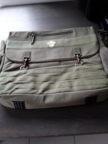 Grote gamegear army tas beschikbaar voor biedingen