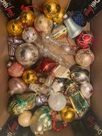 Kerstballen oud en minder oud, Ophalen