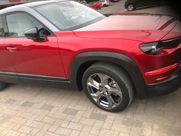 Mazda MX-30 beschikbaar voor biedingen