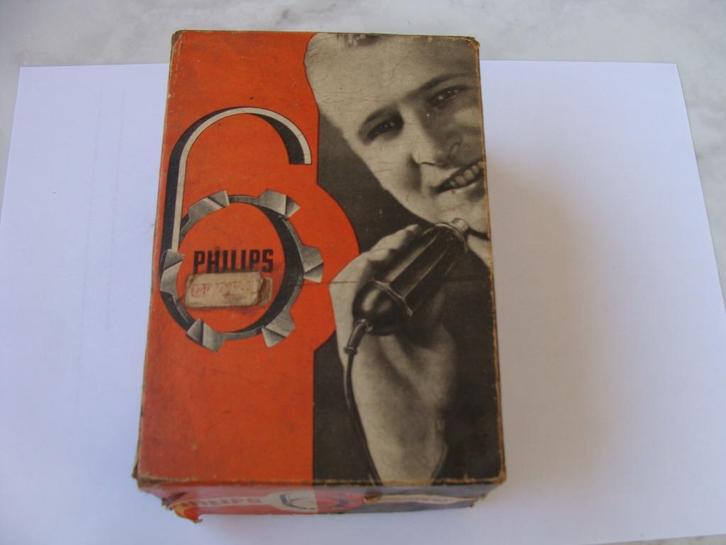 Ancien rasoir Philips avec sa boîte d'origine, vintage, Collections, Collections Autre, Utilisé, Enlèvement ou Envoi
