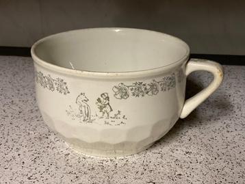 Porseleinen nachtpot/po beschikbaar voor biedingen