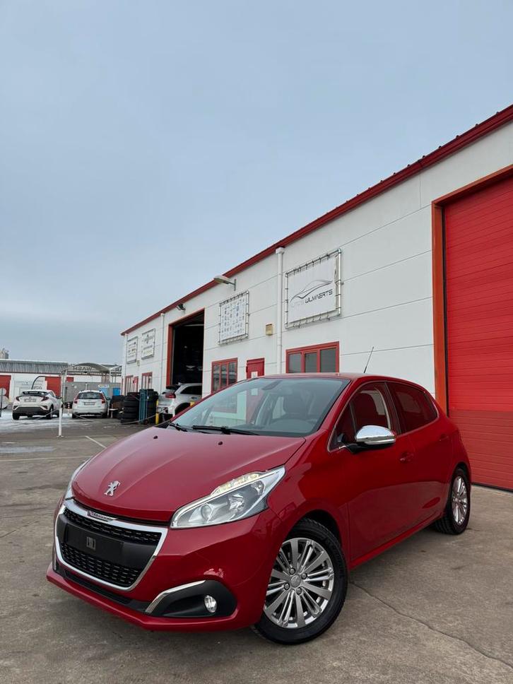 Peugeot 208 1.2i 2018 28000 km automatique/navi/LED/cam, Autos, Peugeot, Entreprise, Achat, ABS, Caméra de recul, Phares directionnels