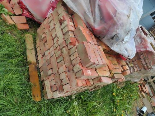 Briques de parement rouges. Propre et prêt à être réutilisé., Bricolage & Construction, Briques, Utilisé, Enlèvement
