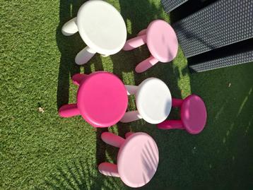 Kinderstoeltjes beschikbaar voor biedingen