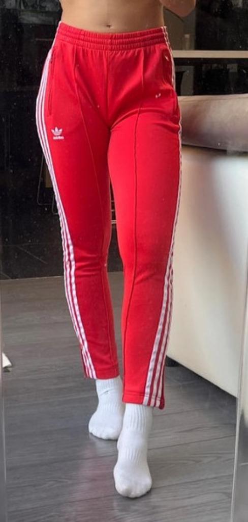 Adidas : nieuw rood sportbroek rits enkels , XS (D32 FR34), Kleding | Dames, Sportkleding, Nieuw, Overige typen, Maat 34 (XS) of kleiner