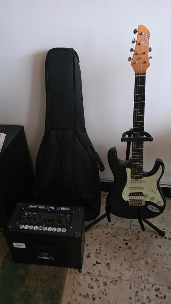 Guitar Te Koop - Eko, Musique & Instruments, Instruments à corde | Guitares | Électriques, Enlèvement ou Envoi