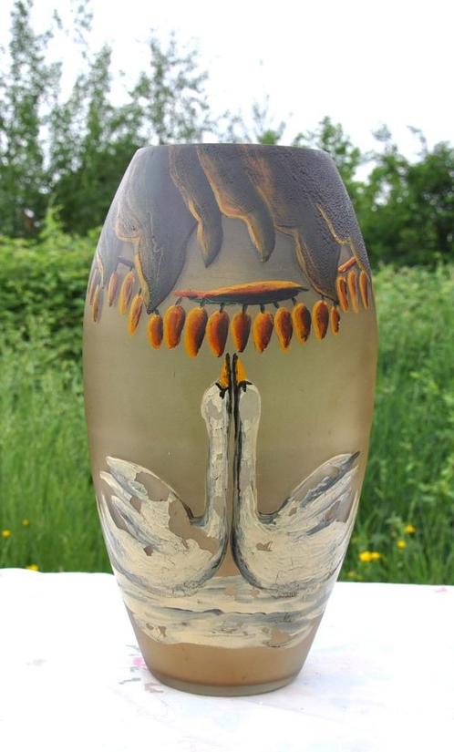 vase en verre peint main decor cygne, Antiek en Kunst, Antiek | Vazen, Ophalen of Verzenden