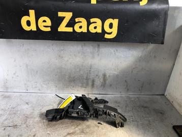 Bumpersteun links-achter van een Seat Ibiza beschikbaar voor biedingen