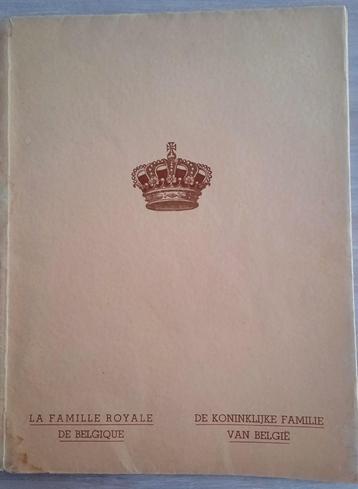 OUD FOTOBOEK "DE KONINKLIJKE FAMILIE VAN BELGIE " beschikbaar voor biedingen