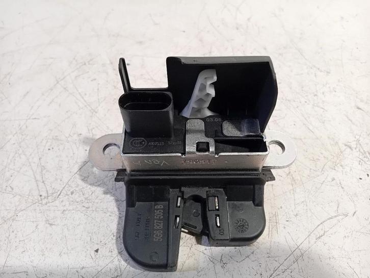 Slot mechaniek kofferdeksel achterklep elektrisch Volkswagen, Auto-onderdelen, Carrosserie, Volkswagen, Gebruikt, Herkomst onderdeel bekend