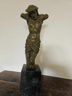 Bronzen Jezusbeeld op sokkel, Ophalen, Brons