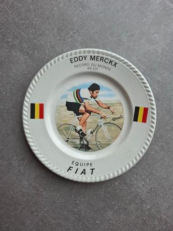 Bord werelduurrecord Eddy Merckx beschikbaar voor biedingen