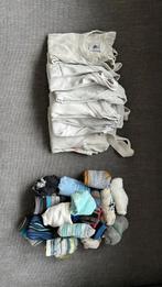 Onderhemdjes en sokken - 2/3 jaar, Enlèvement, Comme neuf