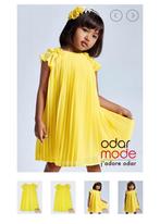 Mayoral 122 gele plissé jurk, Kinderen en Baby's, Kinderkleding | Maat 122, Meisje, Gebruikt, Ophalen of Verzenden, Jurk of Rok