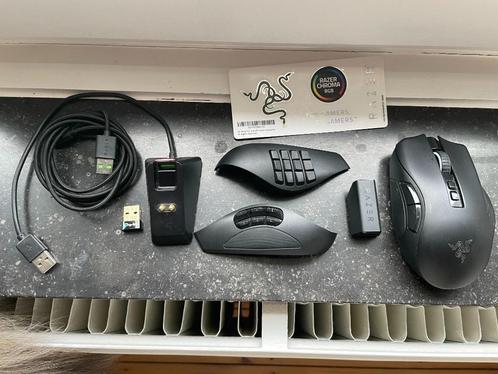 Souris sans fil Razer naga pro V2 + Support de charge Razer, Computers en Software, Muizen, Gebruikt, Muis, Rechtshandig, Draadloos