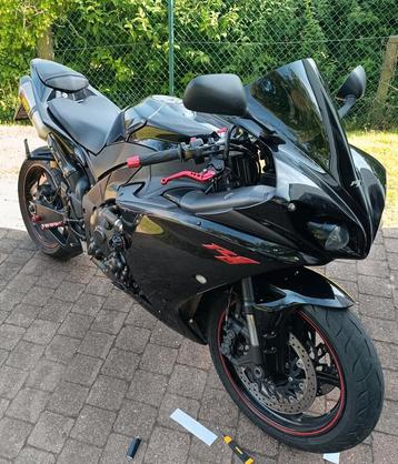 YAMAHA R1 2010 BING BANG