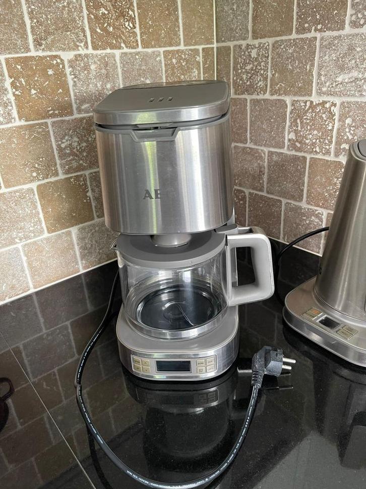 AEG koffiezetapparaat, Elektronische apparatuur, Koffiezetapparaten, Zo goed als nieuw, Gemalen koffie, Koffiemachine, 10 kopjes of meer