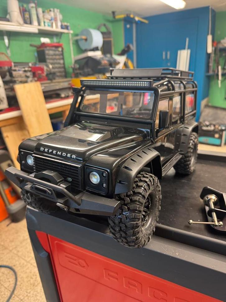 Traxxas 1/10 defender crawler, Hobby en Vrije tijd, Modelbouw | Radiografisch | Overige, Zo goed als nieuw, Ophalen