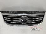 VW Tiguan 5N0 Grille chrome, Ophalen, Gebruikt