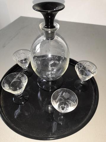 Ensemble de verres a liqueur beschikbaar voor biedingen