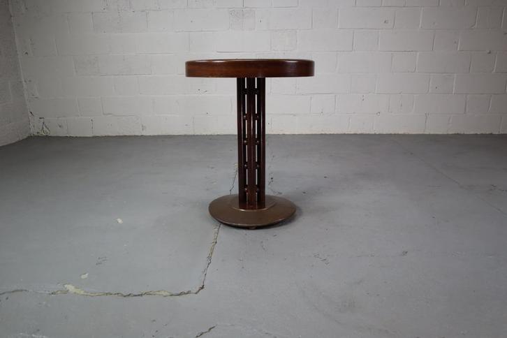 Table by Josef Hoffmann and executed by J.&J. Kohn, 1908, Antiek en Kunst, Antiek | Meubels | Tafels, Ophalen