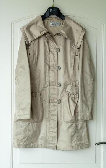 Jas/Trenchcoat, merk EasyComfort, maat 36-38, als nieuw beschikbaar voor biedingen