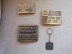 3 vintage john deere belt buckles 1994 en sleutel hanger, Verzamelen, Merken en Reclamevoorwerpen, Ophalen of Verzenden, Nieuw