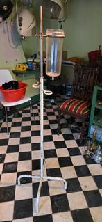 Vintage medische apparatuur, Ophalen