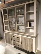 Vernon buffetkast Prenuptia, Huis en Inrichting, Ophalen, Zo goed als nieuw