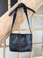 Sac Le Tanneur, Handtassen en Accessoires, Ophalen, Zo goed als nieuw, Zwart, Schoudertasje