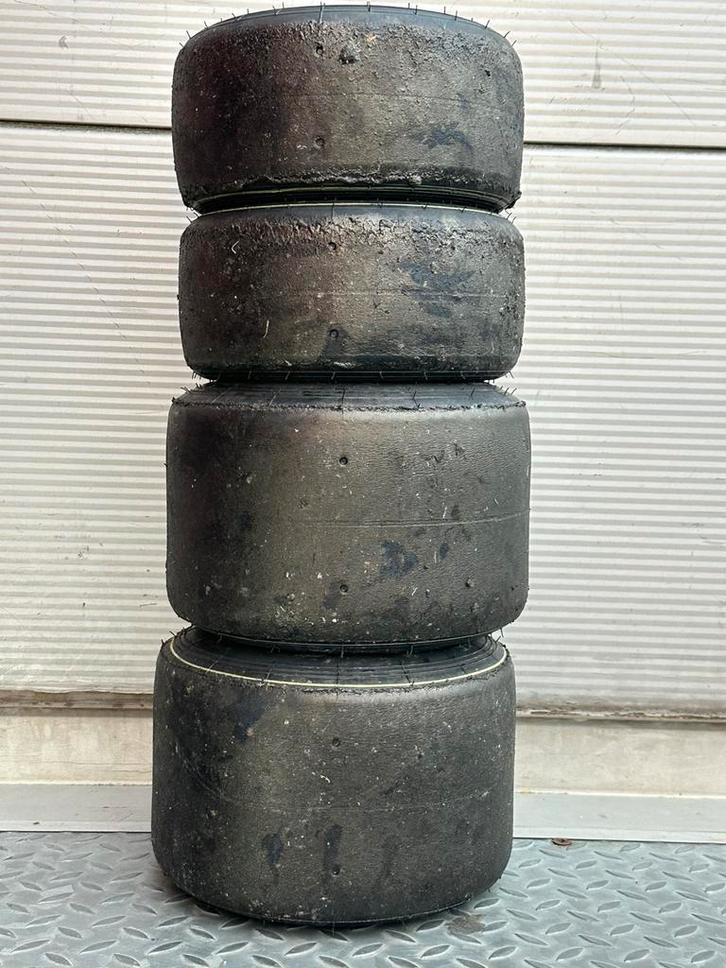 Mojo D5  90% Karttyres Racekart Rotax Senior DD2 Vega grün, Auto diversen, Raceauto's