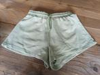 Shortje maat 10 jaar., Ophalen of Verzenden, Zo goed als nieuw, Meisje, Broek