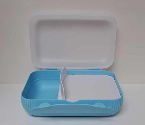 Tupperware Box - Lunch - Eco Snackk - Blauw & Wit, Huis en Inrichting, Keuken | Tupperware, Nieuw, Bus of Trommel, Blauw, Wit