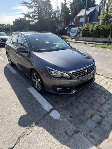 Peugeot 308 308 SW PureTech 130 / CLIMA/ PANO / EURO 6 beschikbaar voor biedingen