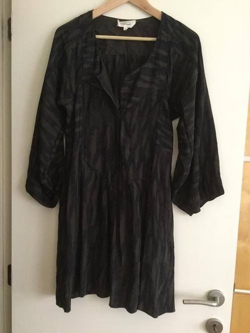 Feestelijke zijden jurk Isabel Marant voor xs of s, Kleding | Dames, Jurken, Zo goed als nieuw, Maat 36 (S), Overige kleuren, Boven de knie