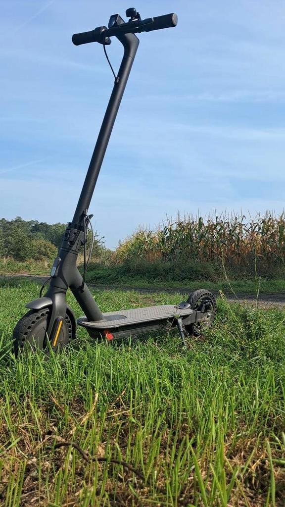 E-step [kijk beschrijving], Fietsen en Brommers, Steps, Zo goed als nieuw, Ophalen