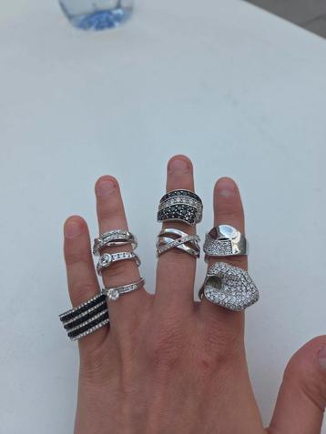 Ringen / Armbanden beschikbaar voor biedingen
