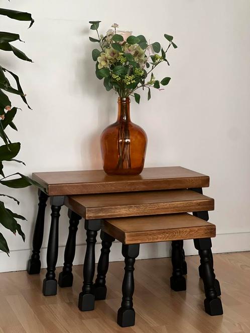 Tables basse gigogne bois massif / Massief houten nesttafels, Huis en Inrichting, Tafels | Bijzettafels, Zo goed als nieuw, Hout