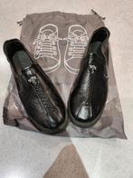 Chaussure homme 40, Sports & Fitness, Enlèvement ou Envoi, Comme neuf