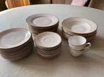 Groot servies met gouden randje Kahla en Maygam, Huis en Inrichting, Ophalen, Gebruikt, Effen, Porselein