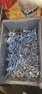 M18 BOUTEN 50-60MM, Doe-het-zelf en Bouw, IJzerwaren en Bevestigingsmiddelen, Ophalen