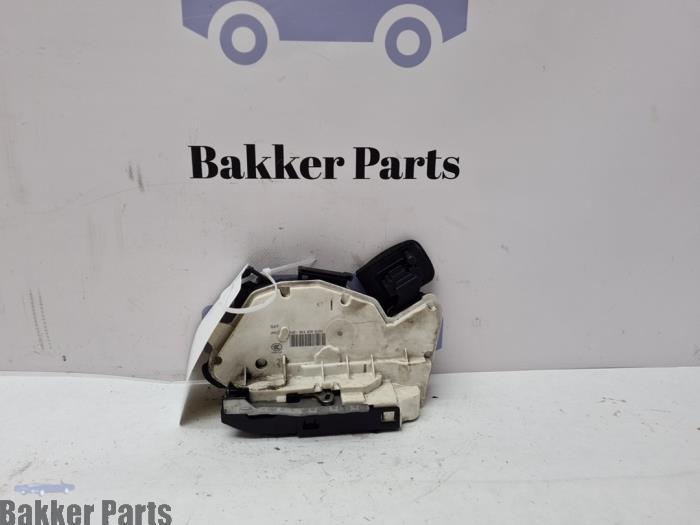 Deurslot Mechaniek 4Deurs links-achter van een Volkswagen Go, Auto-onderdelen, Carrosserie, Volkswagen, Gebruikt, 3 maanden garantie