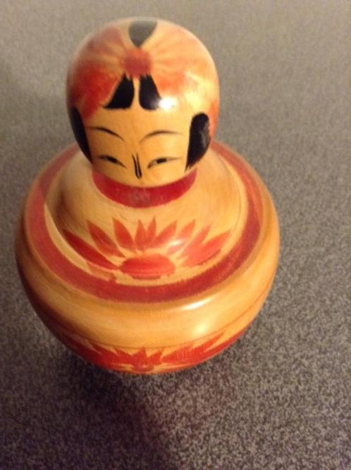 Kokeshi - Traditionele Japanse houten pop / 17, Antiquités & Art, Antiquités | Jouets, Enlèvement ou Envoi