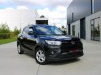 ✅ SsangYong Tivoli 1.2 T-GDI /CarPlay / Navi /Camera / Leder, Auto's, SsangYong, 4 cilinders, USB, Zwart, Leder
