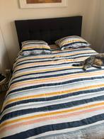 Boxspring Grijze met topper Geen plank met veren, Huis en Inrichting, Slaapkamer | Boxsprings, Ophalen, Zo goed als nieuw